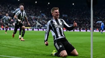 هدف تاريخي.. بارنز يخلد اسمه في مواجهة نيوكاسل وليدز بالدوري الإنجليزي